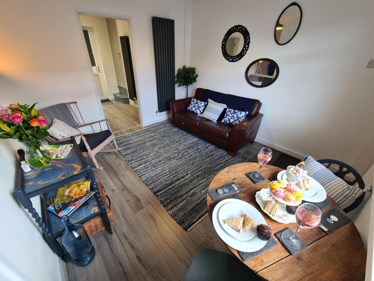 The Nook Villa Lichfield Kültér fotó